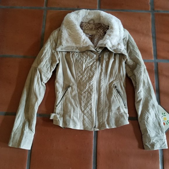 GUESS Beige Faux Leather Jacket - Picture 1 of 12
